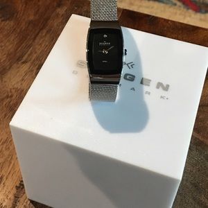 NIB Skagen watch, silver with black face, women’s